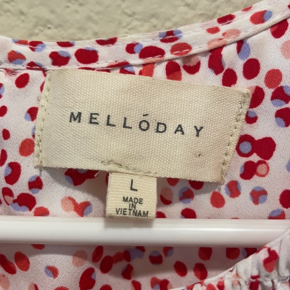 Red pink polka dots dress, ruffle sleeves, buttoned down racerback, w/ pockets - Picture 2 of 5